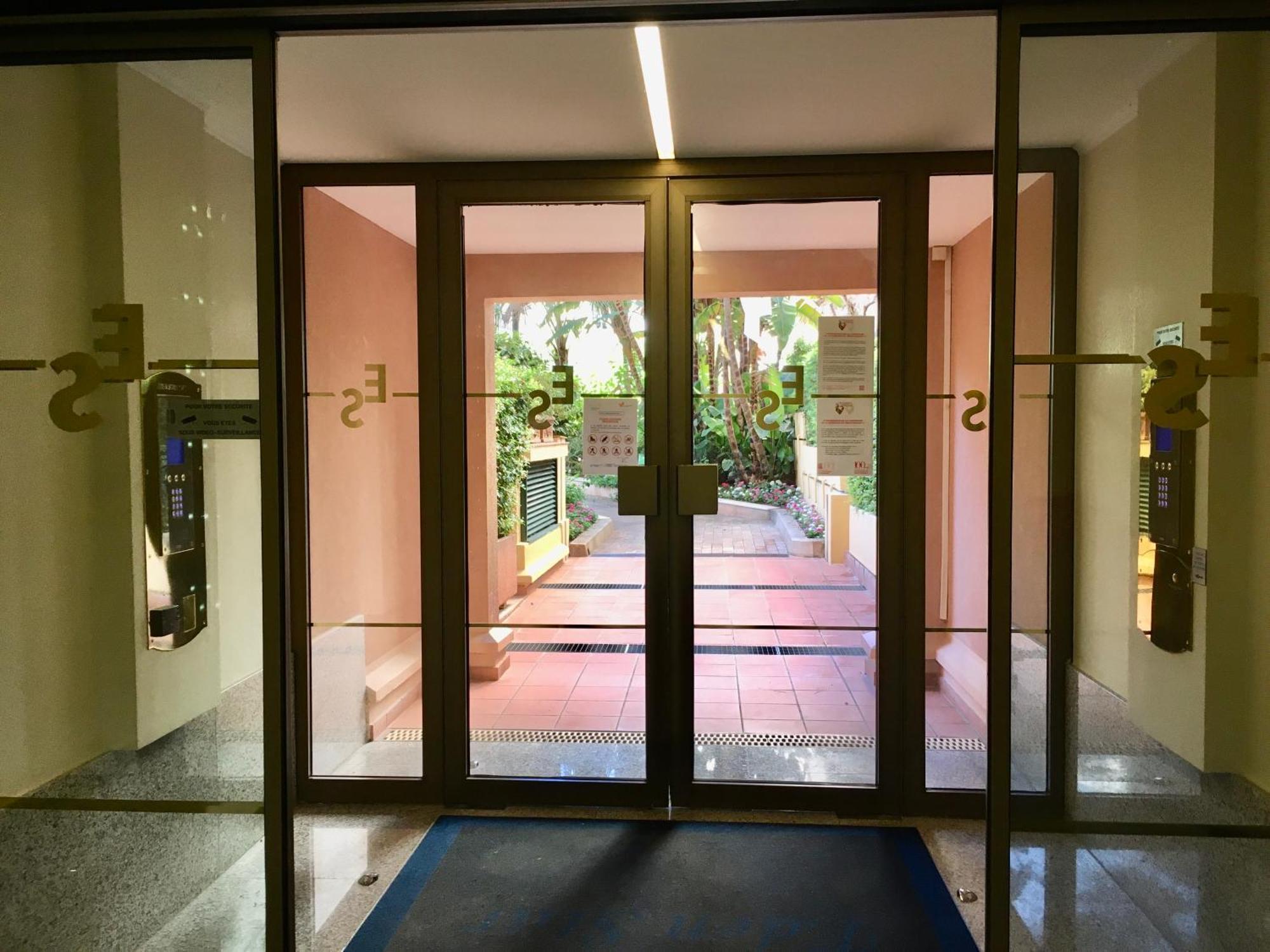 Monaco, Elegant & Quiet Renovated Apartment, In Fontvieille District, With Terrace & Pool, 15Min Walk To Port Hercule Monte Carlo Exterior photo